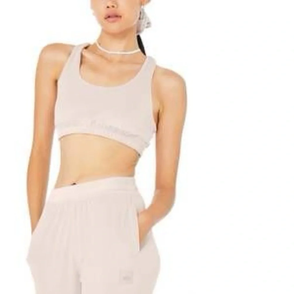 Alo Velour Glimmer Scoop Neck Bra